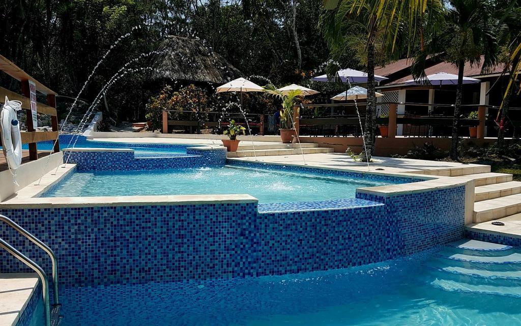 The Log Cab-Inn San Ignacio Exterior foto