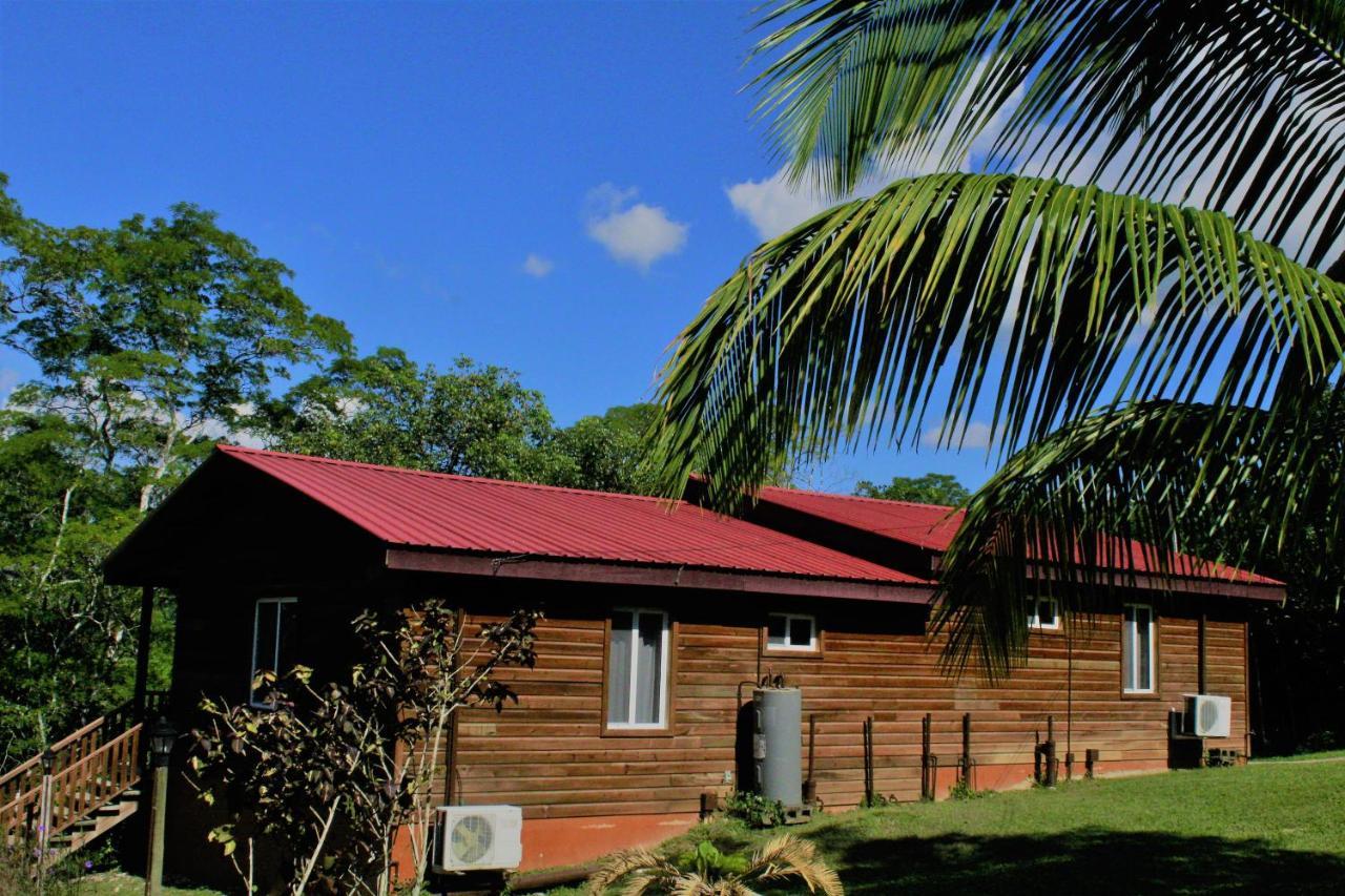 The Log Cab-Inn San Ignacio Exterior foto